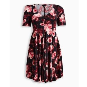 TORRID NWT MINI STUDIO KNIT CINCH FRONT SKATER DRESS